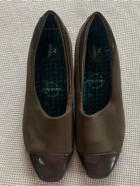 Aetrex Brown Slip-On Slip On Shoes with Glossy Toe Cap